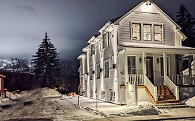 883 Suite 102 Bromont Vieux Village 2Cac , Foyer